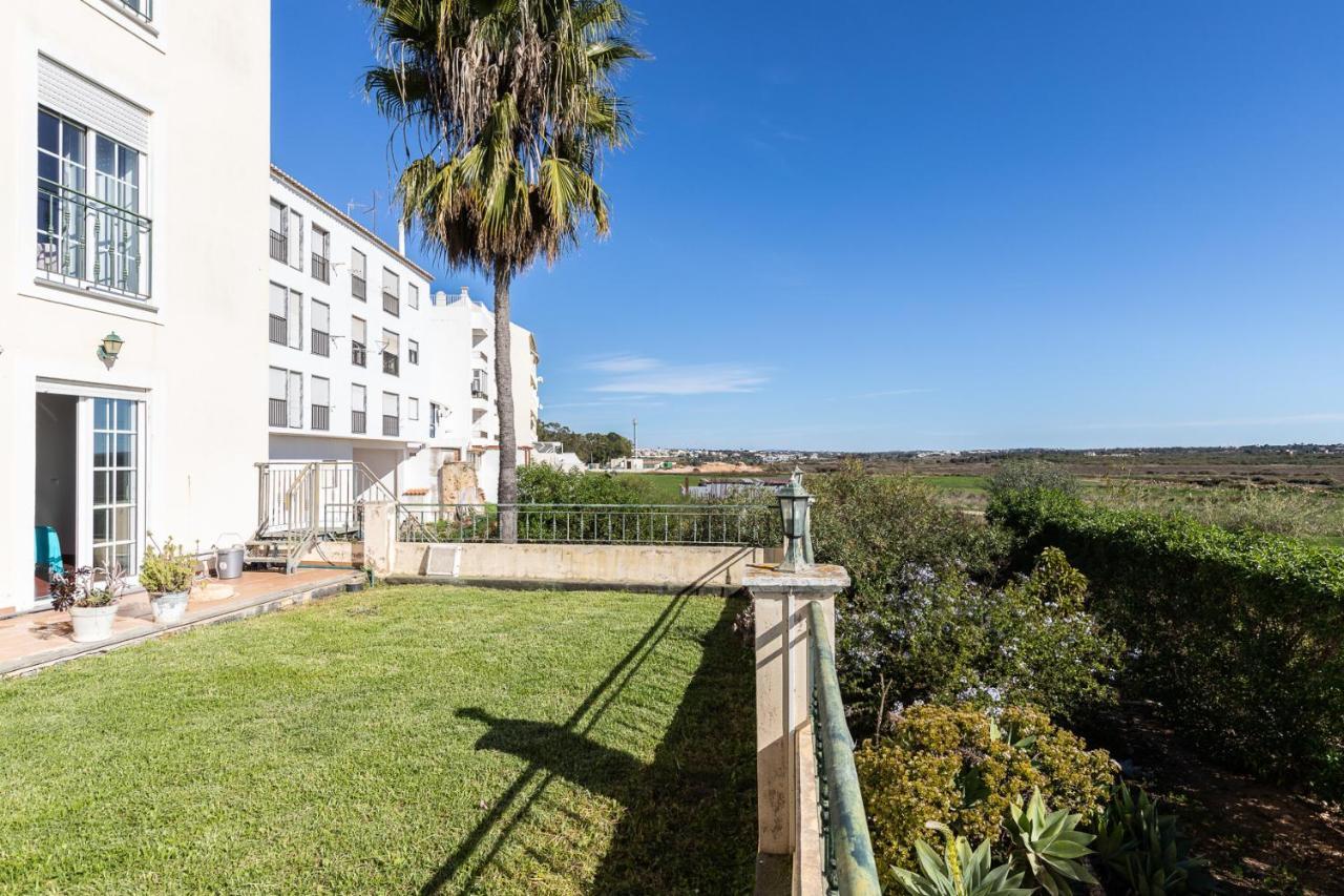 Beach Front View Armacao De Pera Flat II Exterior photo